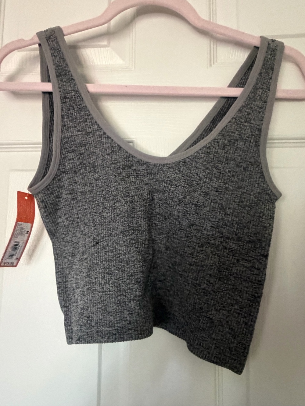 Colsie Workout Crop Top - Picture 3 of 3